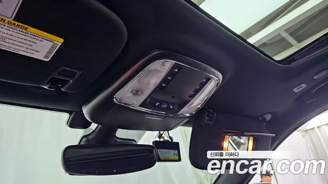 Jeep Cherokee 2019 — фото 17