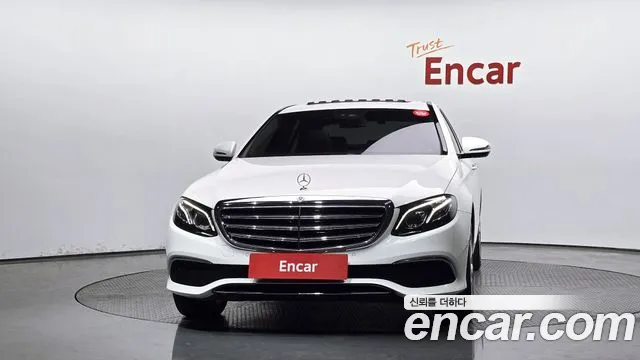 Mercedes-Benz E-Class 2020 — фото 3