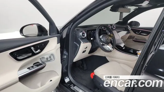Mercedes-Benz GLC-Class 2025 — фото 12
