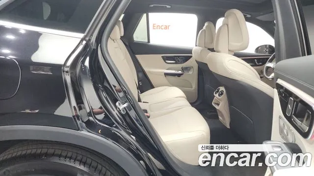 Mercedes-Benz GLC-Class 2025 — фото 13