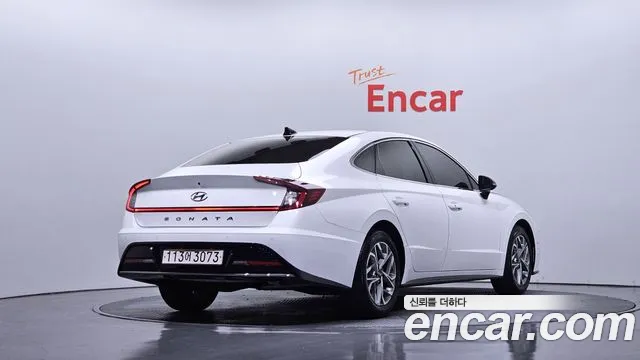 Hyundai Sonata 2022 — фото 2