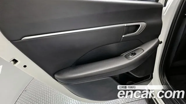 Hyundai Sonata 2022 — фото 15