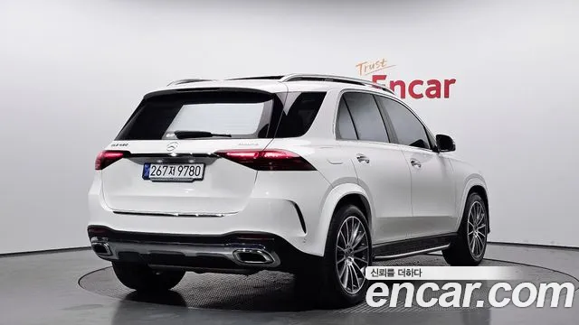 Mercedes-Benz GLE-Class 2025 — фото 2