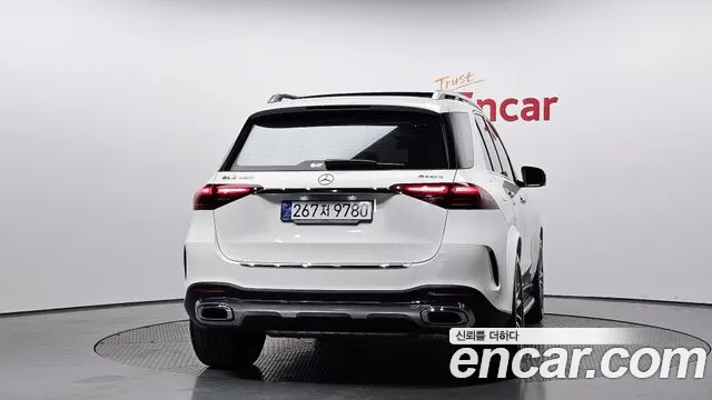Mercedes-Benz GLE-Class 2025 — фото 4