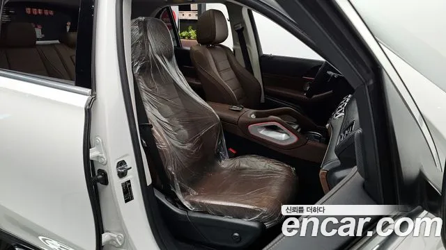 Mercedes-Benz GLE-Class 2025 — фото 10