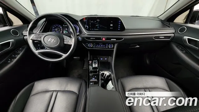 Hyundai Sonata 2022 — фото 10