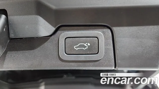 Land Rover Range Rover Evoque 2018 — фото 17