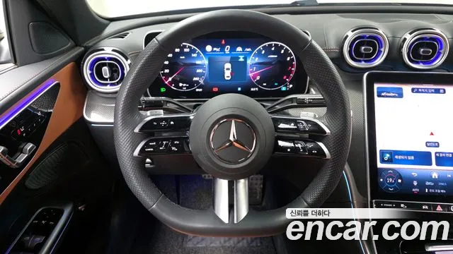 Mercedes-Benz C-Class 2025 — фото 13