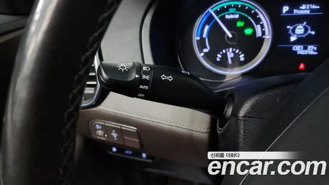 Hyundai Grandeur 2018 — фото 19