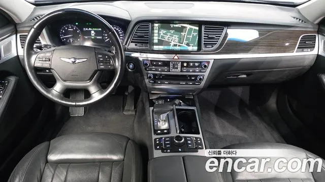 Genesis G80 2017 — фото 10