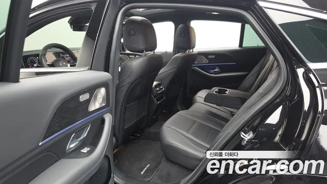 Mercedes-Benz GLE-Class 2023 — фото 18