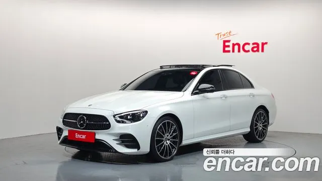 Mercedes-Benz E-Class 2023 — фото 1