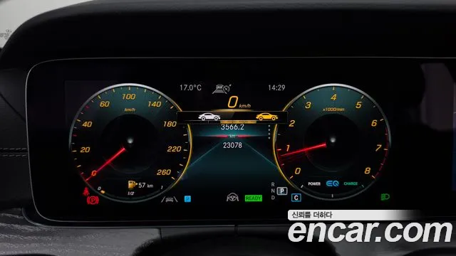 Mercedes-Benz E-Class 2023 — фото 11