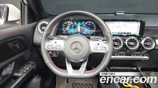 Mercedes-Benz GLB-Class 2022 — фото 20