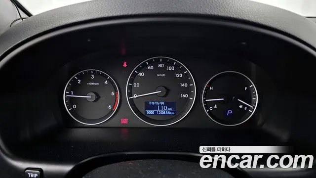 Hyundai Starex 2020 — фото 11