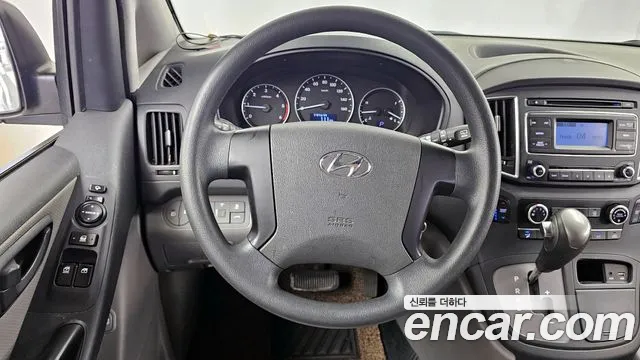 Hyundai Starex 2020 — фото 19