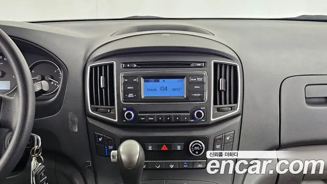Hyundai Starex 2020 — фото 20