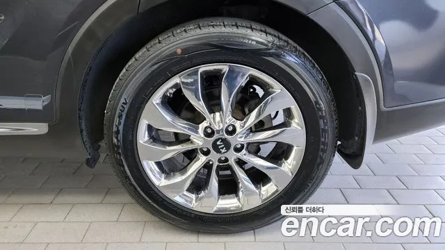 Kia Sorento 2020 — фото 6