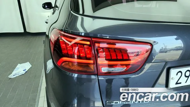 Kia Sorento 2020 — фото 8