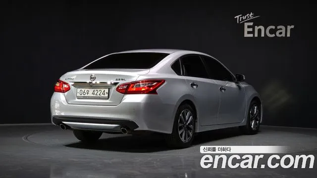 Nissan Altima 2017 — фото 2