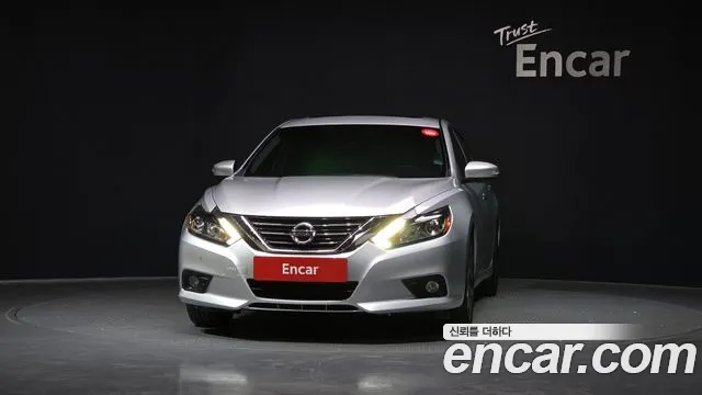 Nissan Altima 2017 — фото 3
