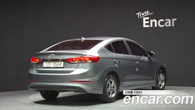 Hyundai AVANTE 2016 — фото 2