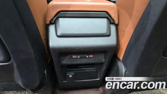 Land Rover Discovery Sport 2017 — фото 19