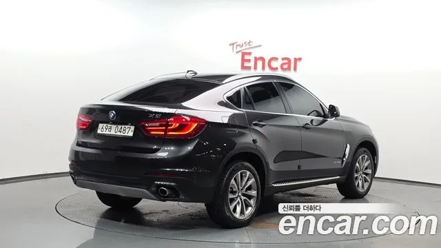 BMW X6 2015 — фото 1