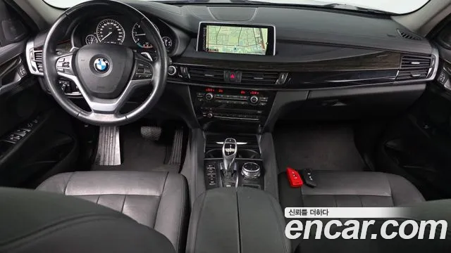BMW X6 2015 — фото 9