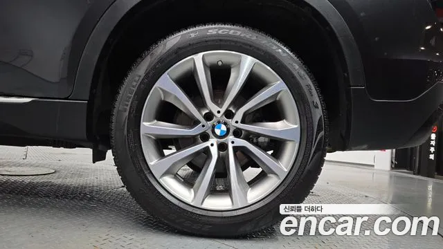 BMW X6 2015 — фото 6