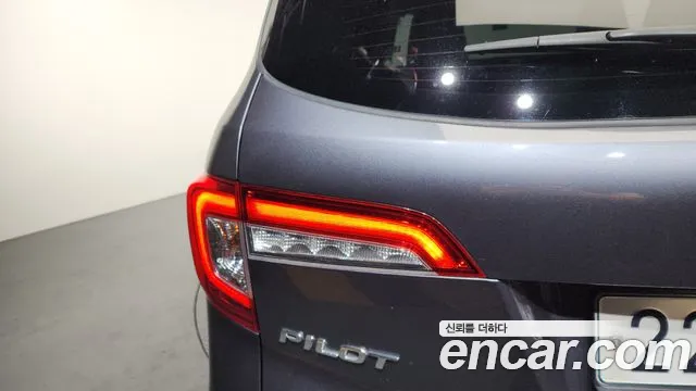 Honda Pilot 2019 — фото 9