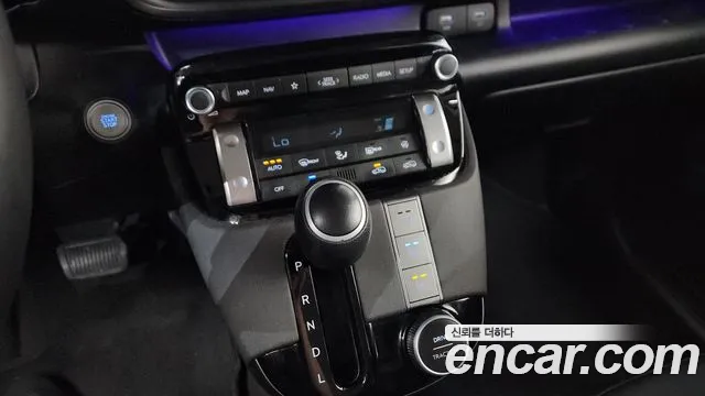 Hyundai Casper 2023 — фото 12