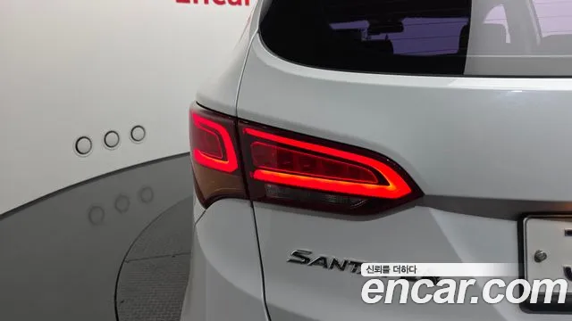 Hyundai Santafe 2016 — фото 9