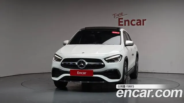 Mercedes-Benz GLA-Class 2021 — фото 2