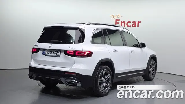 Mercedes-Benz GLB-Class 2023 — фото 2
