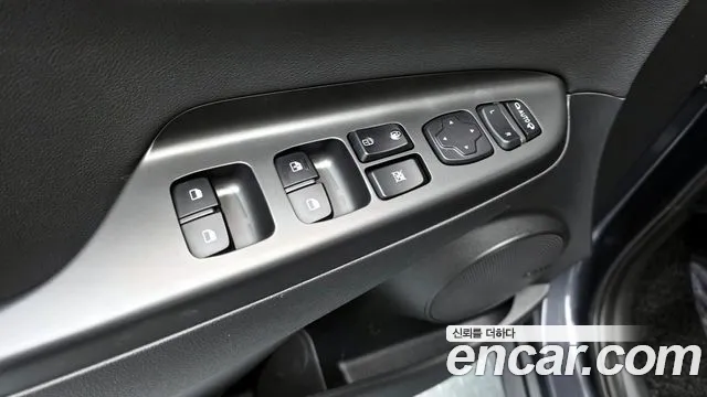 Hyundai Kona 2019 — фото 19