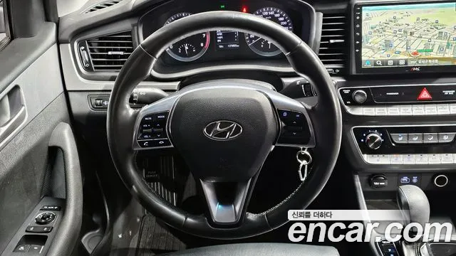 Hyundai Sonata 2018 — фото 14