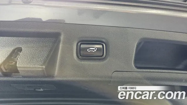 Hyundai Santafe 2019 — фото 16