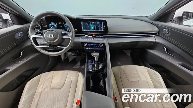 Hyundai AVANTE 2024 — фото 10