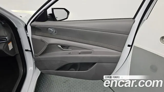 Hyundai AVANTE 2024 — фото 14