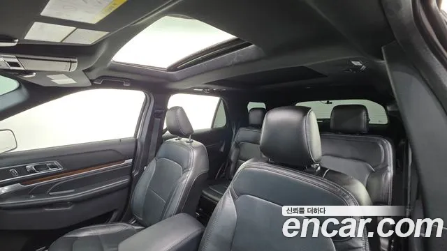 Ford Explorer 2019 — фото 11
