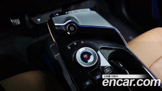 Kia EV6 2023 — фото 12