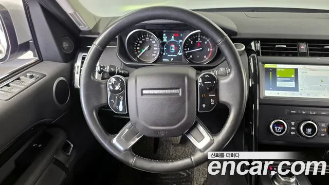 Land Rover Discovery 2019 — фото 19