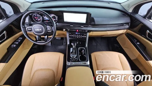 Kia Canival 2022 — фото 10