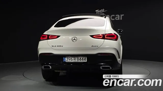 Mercedes-Benz GLE-Class 2022 — фото 4