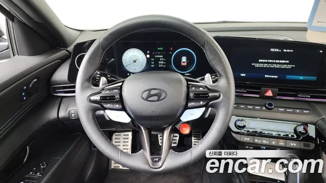 Hyundai AVANTE 2024 — фото 18