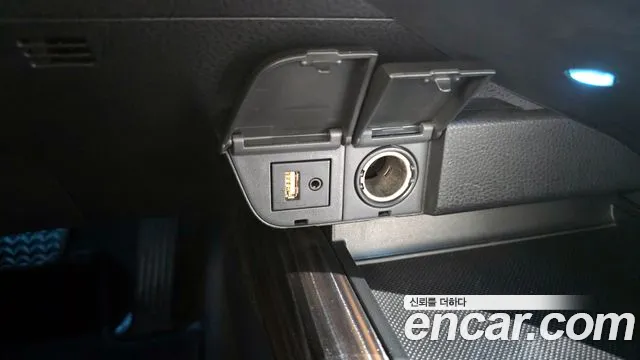 Toyota Camry 2019 — фото 18
