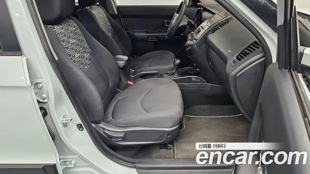 Kia Soul 2010 — фото 12