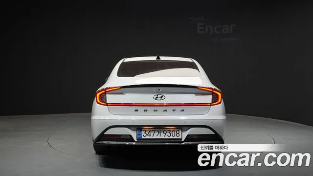 Hyundai Sonata 2022 — фото 4