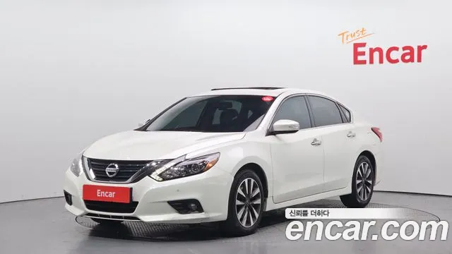 Nissan Altima 2017 — фото 1